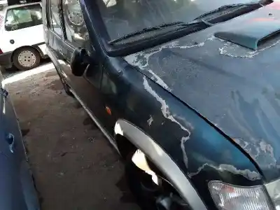 Veicolo di demolizione kia sportage td dell'anno 2000 alimentato re