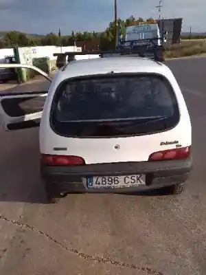 Veículo de Sucata fiat seicento (187) m.s.worldchampion do ano 2004 alimentado 