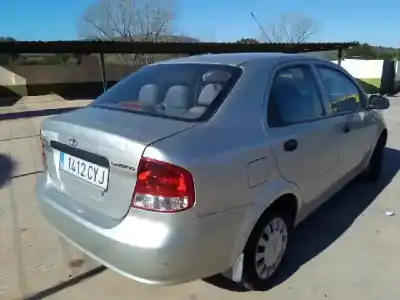 Veículo de Sucata daewoo kalos 1.4 se do ano 2004 alimentado f14s3