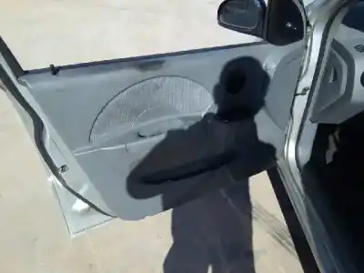 Veículo de Sucata daewoo kalos 1.4 se do ano 2004 alimentado f14s3