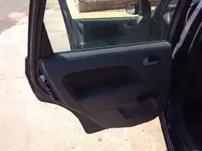 Veículo de Sucata ford fiesta (cbk) ambiente do ano 2003 alimentado fxjb