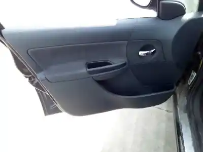 Veículo de Sucata citroen c3 1.4 16v sensodrive x-tr do ano 2004 alimentado kfu