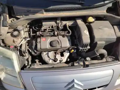 Veicolo di demolizione citroen c2 sx dell'anno 2004 alimentato hfx