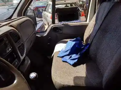 Veicolo di demolizione ford transit caja cerrada, corta (fy) (2000 =>) ft 240 2.0 city - light dell'anno 2004 alimentato f3fa