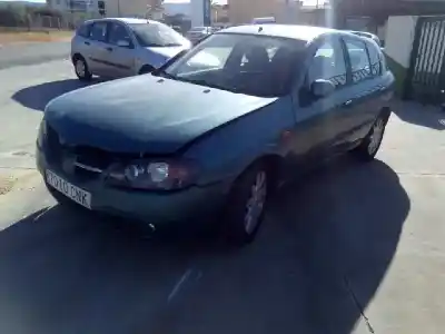 Veicolo di demolizione nissan almera (n16/e) acenta dell'anno 2003 alimentato yd22