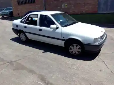 Veículo de Sucata opel vectra a gl do ano 1990 alimentado 17d