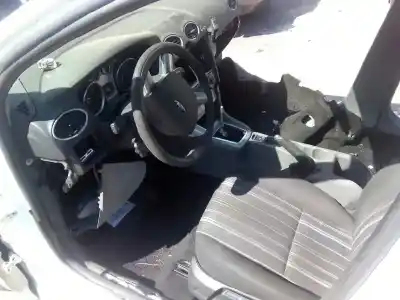 Veículo de Sucata ford focus berlina (cap) ghia do ano 2009 alimentado q7da