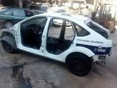 Veicolo di demolizione ford focus berlina (cap) ambiente (d) dell'anno 2009 alimentato q7da