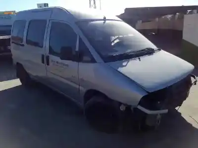 Здавання транспортного засобу citroen jumpy 2.0 hdi sx familiar (5/6 asientos) року 2003 потужний rhz
