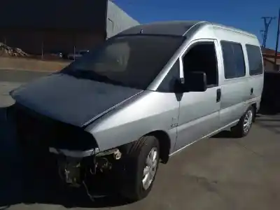 Здавання транспортного засобу citroen jumpy 2.0 hdi sx familiar (5/6 asientos) року 2003 потужний rhz
