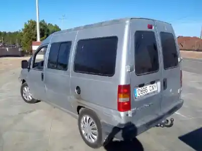 Здавання транспортного засобу citroen jumpy 2.0 hdi sx familiar (5/6 asientos) року 2003 потужний rhz