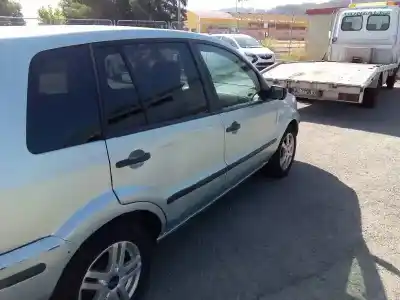 Veículo de Sucata ford fusion (cbk) ambiente do ano 2004 alimentado f6ja