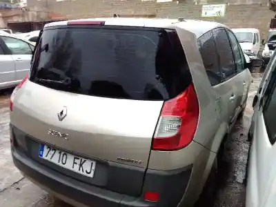Scrapping Vehicle renault scenic ii authentique of the year 2007 powered k9k p7