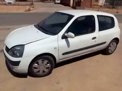Здавання транспортного засобу renault   року 2005 потужний k9k a7