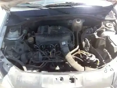 Здавання транспортного засобу renault   року 2005 потужний k9k a7