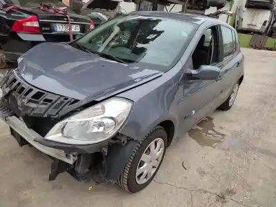 Veículo de Sucata renault clio iii authentique do ano 2007 alimentado k9k m7