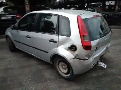 Veicolo di demolizione ford fiesta (cbk) ambiente dell'anno 2005 alimentato f6ja