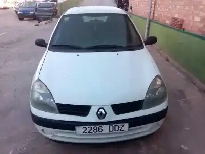 Здавання транспортного засобу renault clio ii fase ii (b/cb0) authentique року 2004 потужний k9k a7