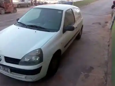 Здавання транспортного засобу renault clio ii fase ii (b/cb0) authentique року 2004 потужний k9k a7