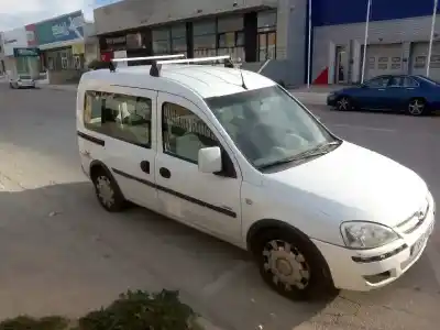 Veículo de Sucata opel combo arizona do ano 2004 alimentado z17dth