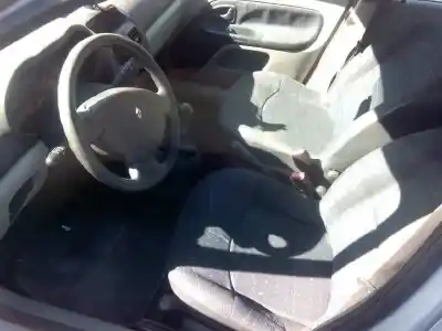 Scrapping Vehicle renault clio ii fase ii (b/cb0) authentique of the year 2002 powered k9k a7