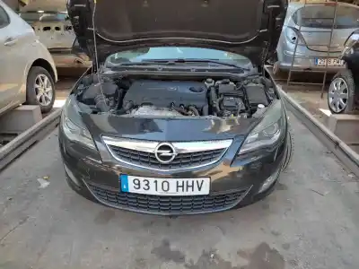 Veículo de Sucata OPEL ASTRA J LIM. Excellence do ano 2012 alimentado A20DTH