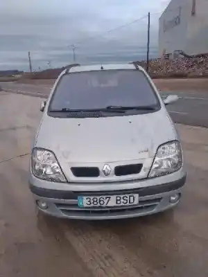 Veículo de Sucata renault scénic i monospace (ja0/1_, fa0_) 1.9 dti (ja1u) do ano 2002 alimentado f9q q7