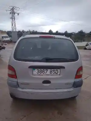 Veículo de Sucata renault scénic i monospace (ja0/1_, fa0_) 1.9 dti (ja1u) do ano 2002 alimentado f9q q7