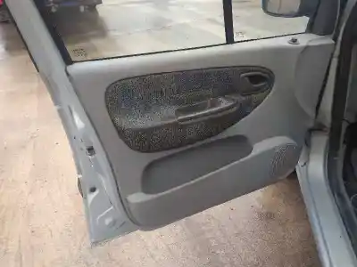 Veículo de Sucata renault scénic i monospace (ja0/1_, fa0_) 1.9 dti (ja1u) do ano 2002 alimentado f9q q7
