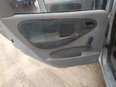 Veículo de Sucata renault scénic i monospace (ja0/1_, fa0_) 1.9 dti (ja1u) do ano 2002 alimentado f9q q7