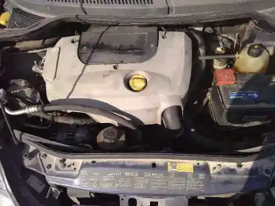 Veículo de Sucata RENAULT SCÉNIC I MONOSPACE (JA0/1_, FA0_) 1.9 dTi (JA1U) do ano 2002 alimentado F9Q Q7