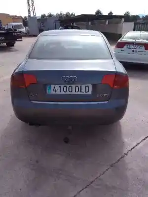 Veículo de Sucata audi a4 berlina (8e) 2.0 tdi 16v (103kw) do ano 2005 alimentado blb