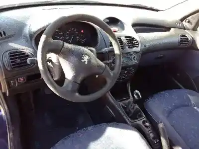 Scrapping Vehicle peugeot 206 berlina xr of the year 2000 powered kfx