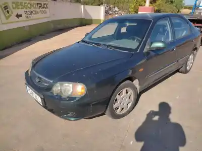 Veículo de Sucata kia shuma ii 1.6 ls 4 berlina do ano 2001 alimentado s6d