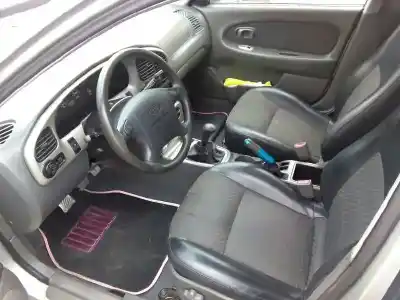 Veículo de Sucata kia shuma ii 1.6 ls 4 berlina do ano 2003 alimentado s6d