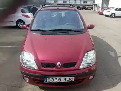 Veículo de Sucata renault                                            scénic i monospace (ja0/1_, fa0_)                                                                                                                                                                                                                          1.9 dti (ja1u) do ano 2001 alimentado f9q q7