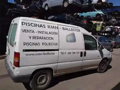 Здавання транспортного засобу citroen jumpy 2.0 hdi sx caja cerrada acristalada року 2003 потужний rhx