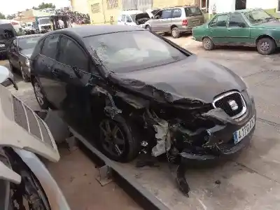 Veículo de Sucata seat leon (1p1) comfort limited do ano 0 alimentado bxe
