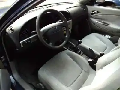 Veículo de Sucata daewoo nubira berlina classic cdx do ano 2002 alimentado x20sed