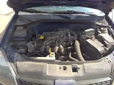 Здавання транспортного засобу renault   року 2003 потужний d7f g7