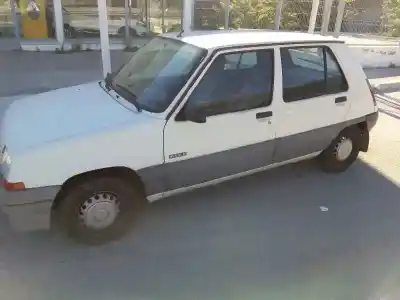 Veicolo di demolizione renault 5 (b/c40) gtl (b/c 402 c 407) dell'anno 1989 alimentato c1j
