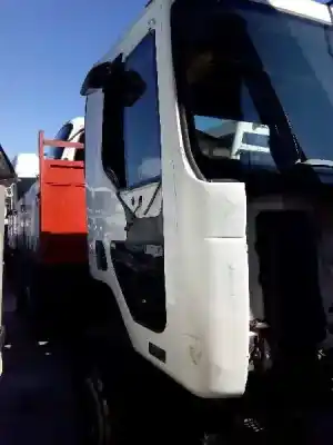 Veículo de Sucata renault premium distribution 7.2 diesel do ano 2000 alimentado dci 11g