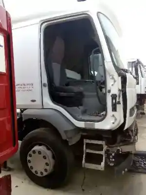 Здавання транспортного засобу renault midlum fg  xxx.12/c e3 cabina para dormir року 2000 потужний dci 6a
