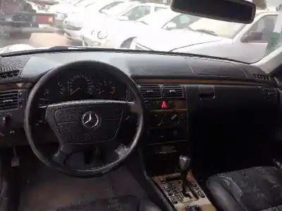 Утилизация автомобиля mercedes-benz clase e (w210) berlina diesel 300 turbodiesel (210.025) года 1999 питание 606962
