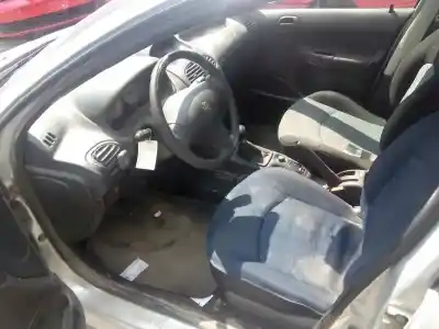 Scrapping Vehicle peugeot 206 sw x-line of the year 2003 powered 8hx