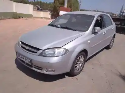 Veicolo di demolizione chevrolet lacetti cdx dell'anno 2006 alimentato f16d3