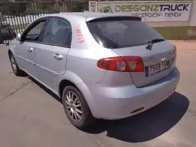 Veicolo di demolizione chevrolet lacetti cdx dell'anno 2006 alimentato f16d3