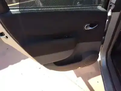 Veicolo di demolizione renault scenic ii adventure by coronel tapiocca dell'anno 2006 alimentato k9k p7