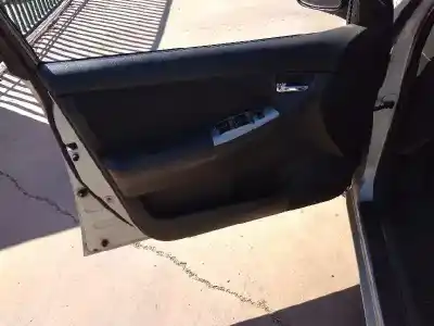 Scrapping Vehicle toyota corolla (e12) 1.6 16v of the year 2002 powered 3zzfe