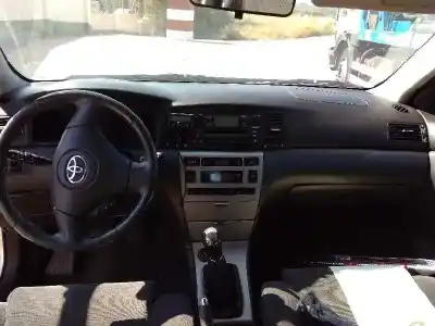 Scrapping Vehicle toyota corolla (e12) 1.6 16v of the year 2002 powered 3zzfe